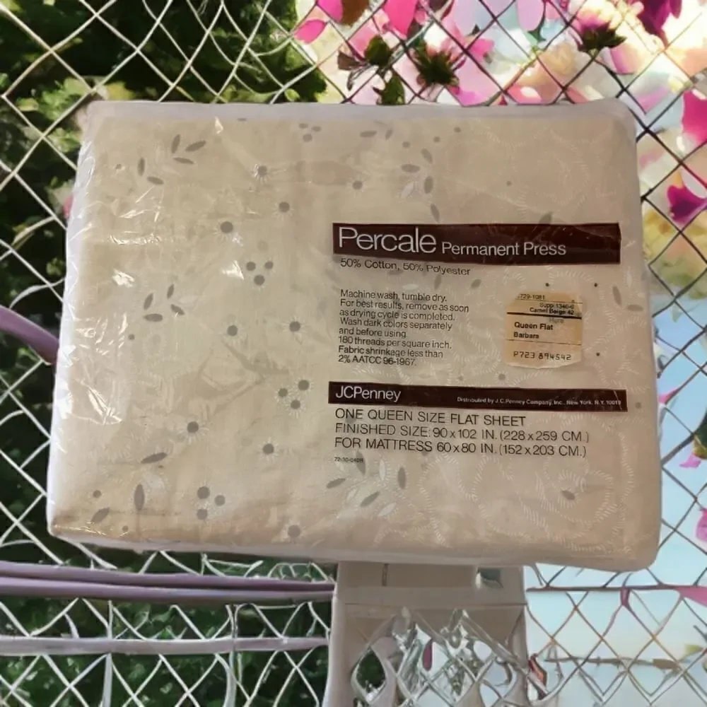 JCPenney Percale Queen Flat Sheet Ivory Color Vintage 80s 90s Cottage Farmhouse.
